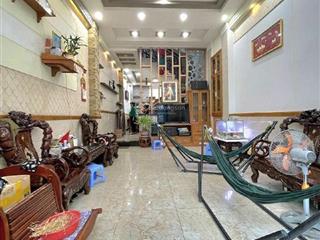 Chỉ 10 tỉ nhỉn.mặt tiền 4 tầng 4x18m kdc bình phú.