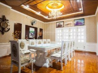 Biệt thự tân cổ điển 150m2 x 4 tầng cạnh đầm sen. giá 10 tỷ