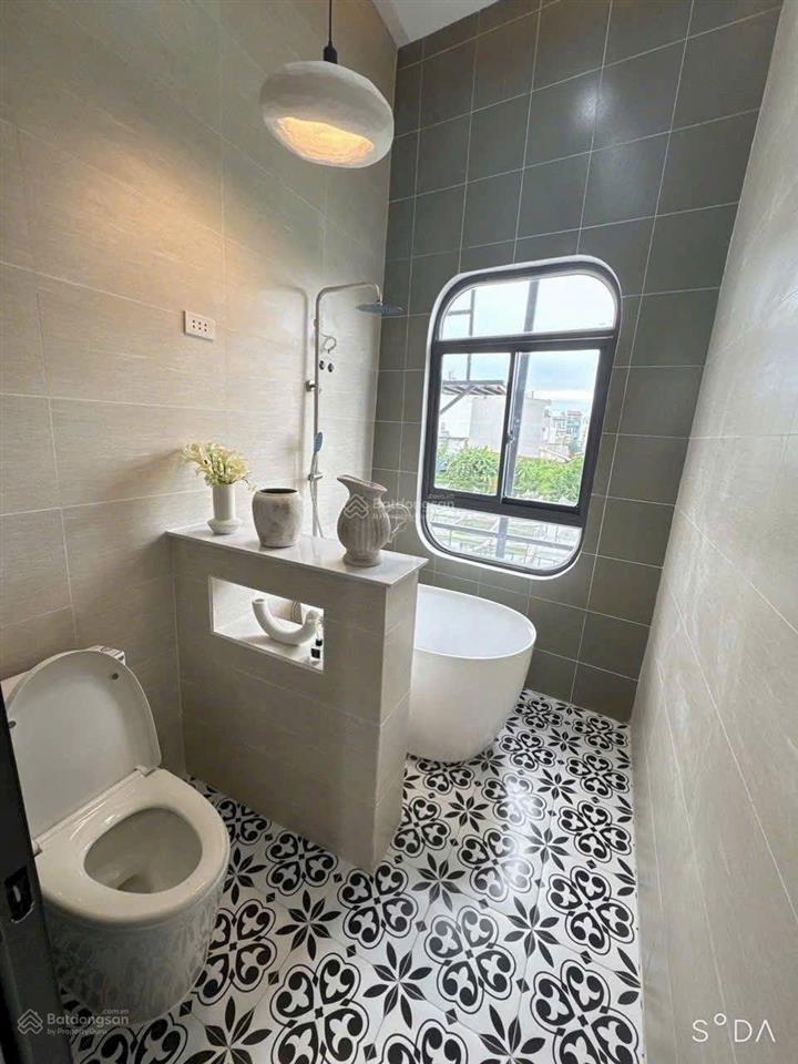 Mặt tiền kd 8x18m cạnh metro bình phú. nhỉn 17 tỉ