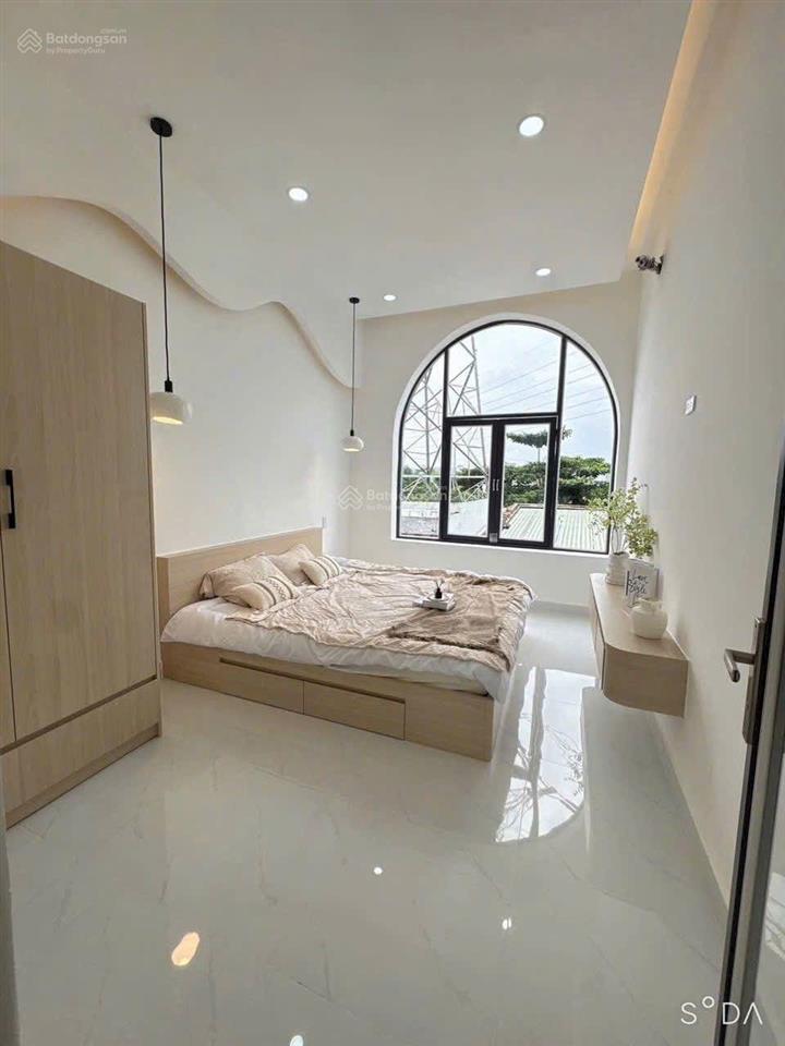 Mặt tiền kd 8x18m cạnh metro bình phú. nhỉn 17 tỉ