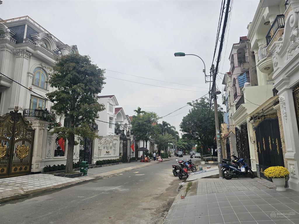 Đất biệt thự 10x22m khu aeon mall. gía 25.8 tỷ