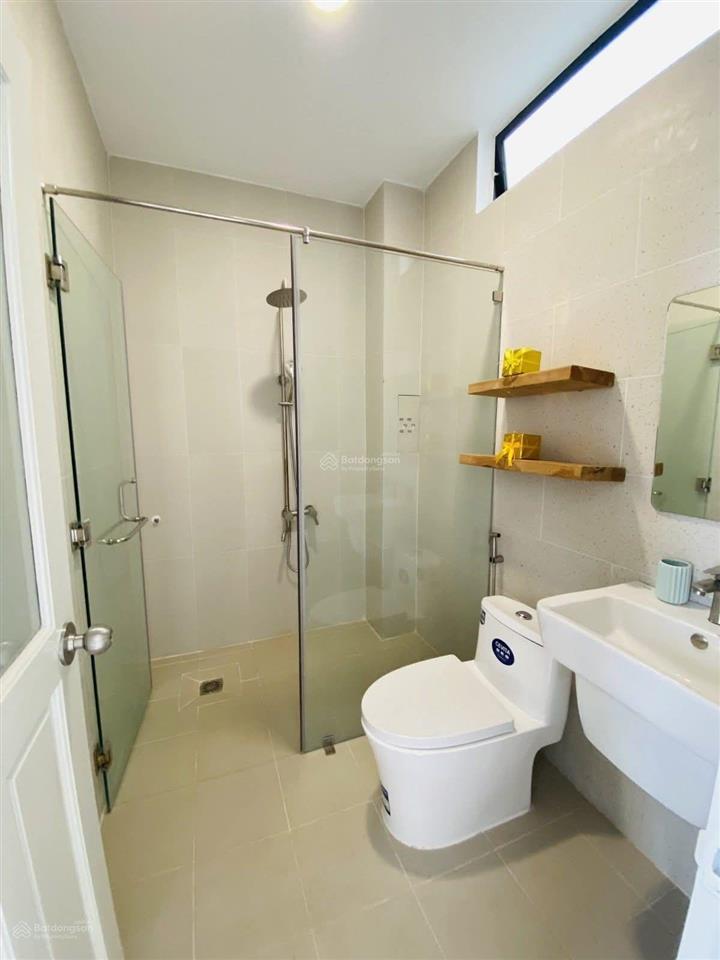 Chỉ 6 tỉ  mặt tiền nb 2 tầng 4x16m liền kề kdc lý chiêu hoàng
