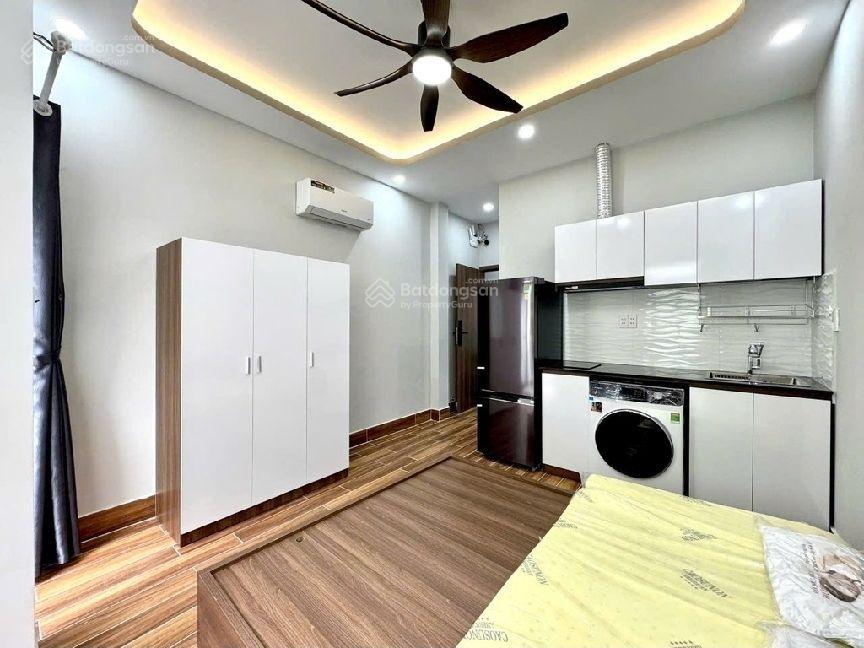 Dòng tiền 45tr/th  chdv 250m2 đối diện đầm sen. chỉ 8 tỉ nhỉn