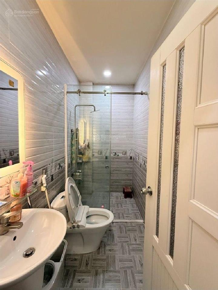 Sở hữu mặt tiền kd đẳng cấp vip nhất q.11 cạnh đầm sen. chỉ 10 tỉ hơn
