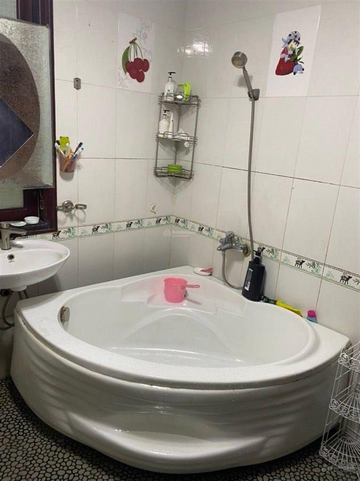 Chỉ 10 tỉ! mặt tiền kd ngang 5x20m 4 tầng khu tên lửa