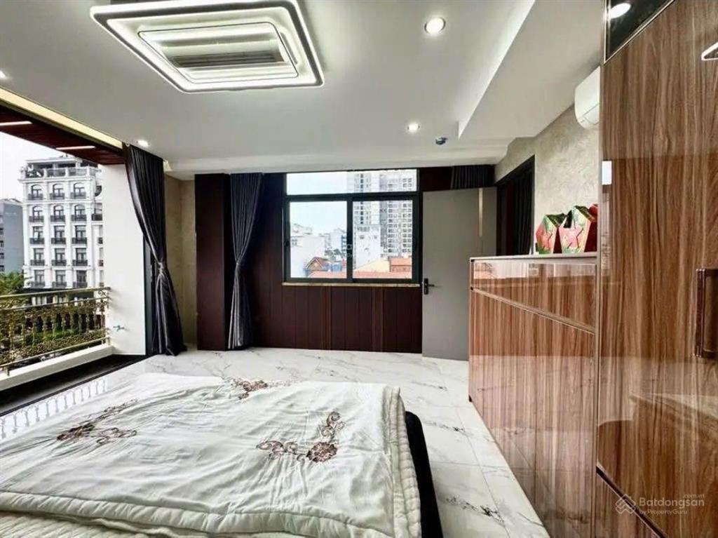 Góc 2 mặt tiền kd bà hom 3 tầng, 6.8x18m. nhỉnh 9 tỷ  dòng tiền 28tr/tháng