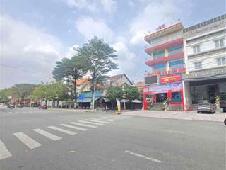 Bán mặt tiền nb 4 tầng 4x18m đối diện aeon mall. chỉ 8 tỷ
