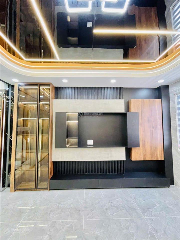 Chỉ 8 tỷ. sở hữu mặt tiền nb 4 tầng 4x20m đối diện aeon tên lửa