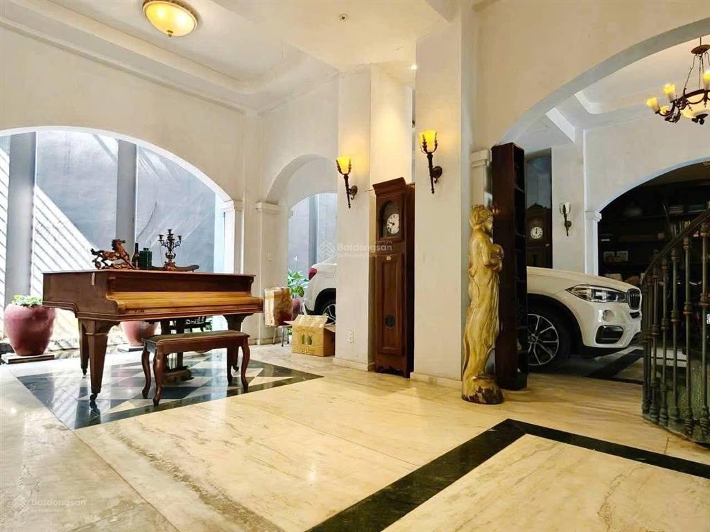 Bán biệt thự 600m2 ngay aeon tên lửa. chỉ 2x tỷ