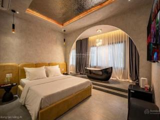 Bán khách sạn cao cấp 2400m2 khu tên lửa. chỉ 6x tỷ