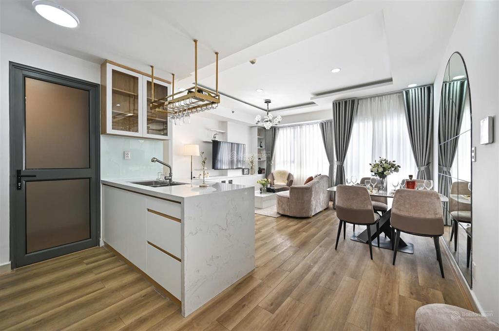 Cho thuê 2pn masteri thảo điền  22tr  căn góc  nhà đẹp