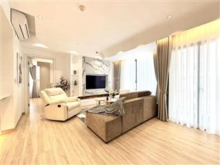 Chính chủ bán gấp 3pn căn ghép 16.5 tỷ, 141m2, ban công rộng, masteri thảo điền.  0909 634 *** sang