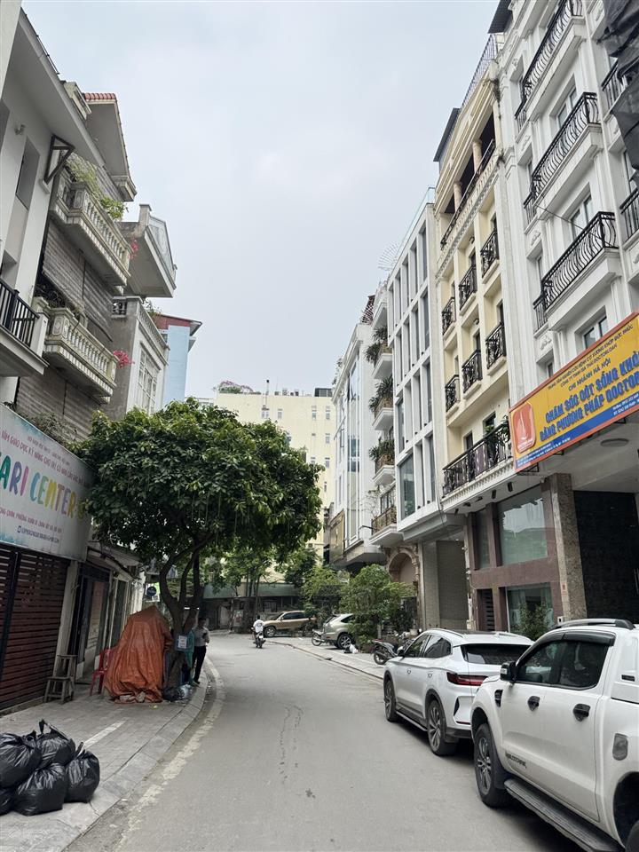 Nhà đẹp phân lô tây hồ sát hồ tây đối diện chung cư kinh doanh đỉnh ở siêu tiện ích dân trí cao