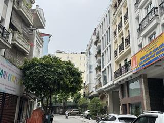 Nhà đẹp phân lô tây hồ sát hồ tây đối diện chung cư kinh doanh đỉnh ở siêu tiện ích dân trí cao