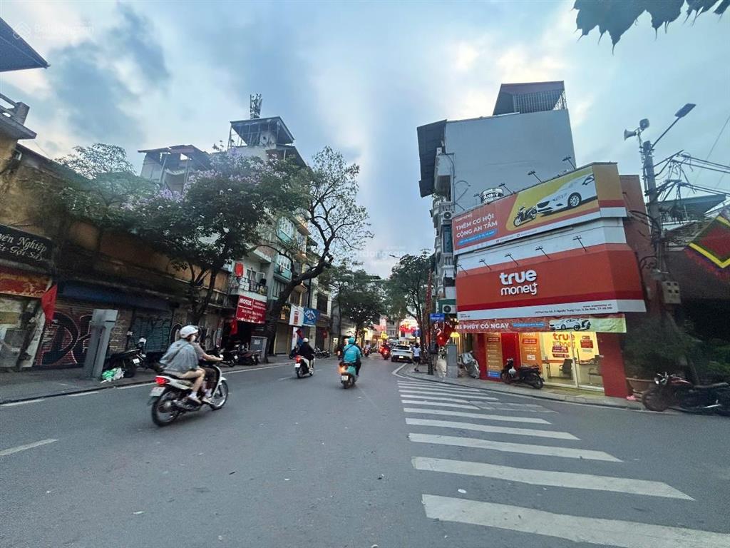Bán nhà mặt phố ba đình lô góc 6 tầng thang máy tặng nhà bán giá đất đầu tư dài hạn cực tốt