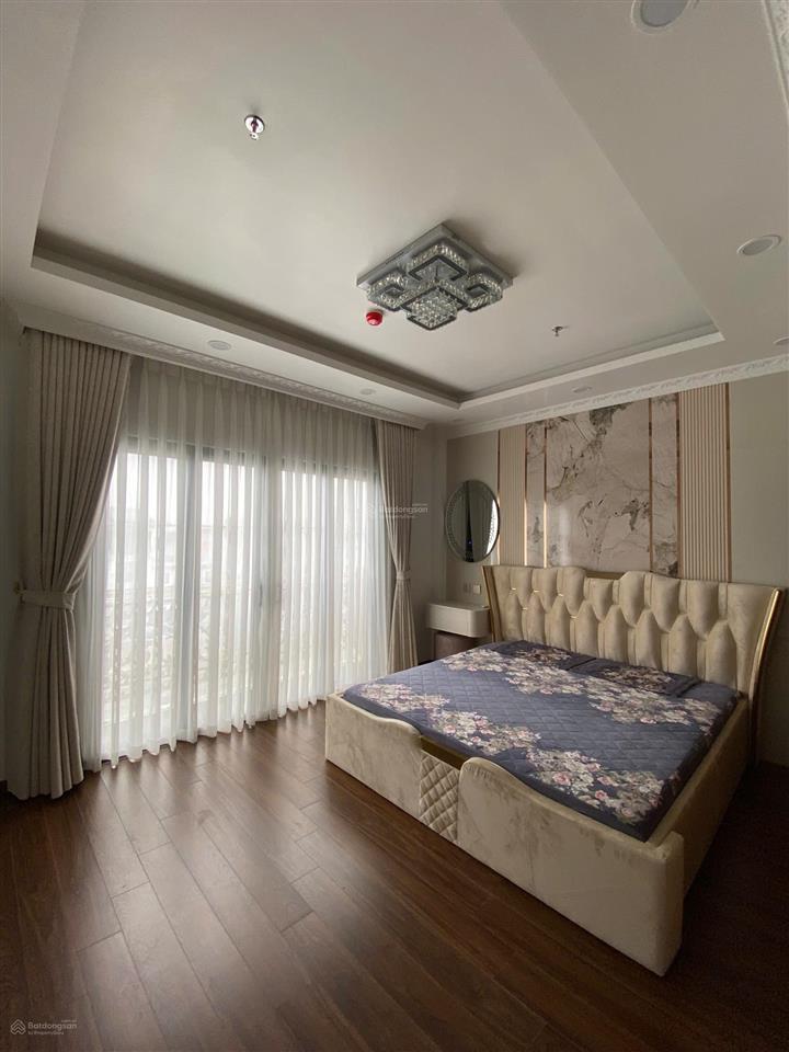 Bán tòa nhà mặt phố trần đại nghĩa 8 tầng thang máy nhà đẹp kinh doanh đỉnh vỉa hè rộng
