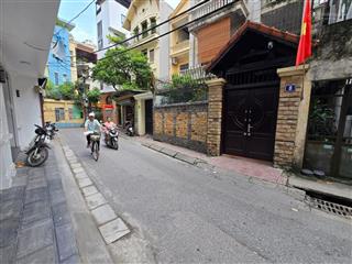 Bán nhà phân lô nguyễn khang ô tô tránh nhà đẹp về ở ngay  dân trí cao  không úng
