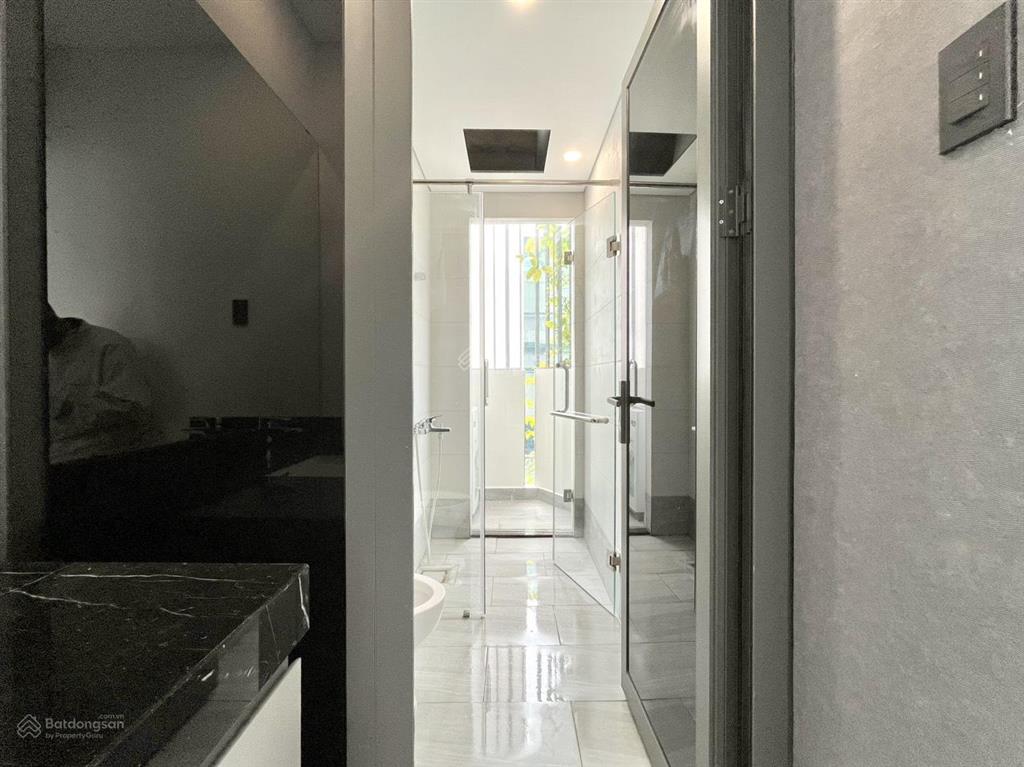 Căn hộ 1pn (50m2) ban công, máy giặt riêng  gần cv lê thị riêng  cách mạng tháng 8 quận 3