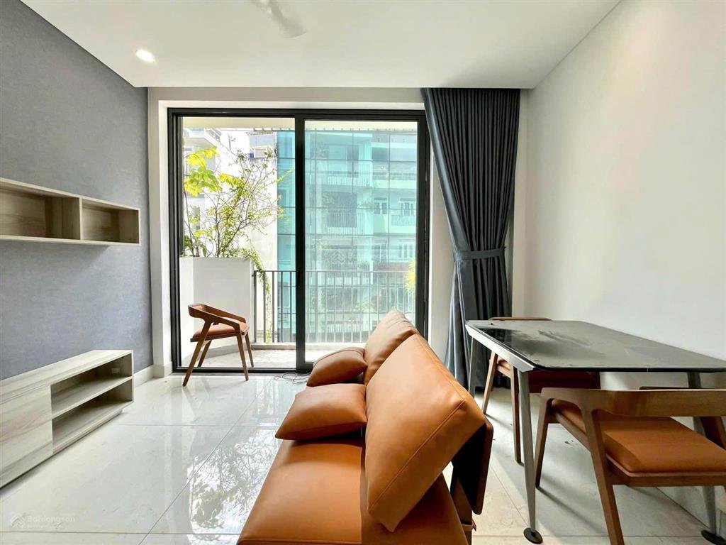 Căn hộ 1pn (50m2) ban công, máy giặt riêng  gần cv lê thị riêng  cách mạng tháng 8 quận 3