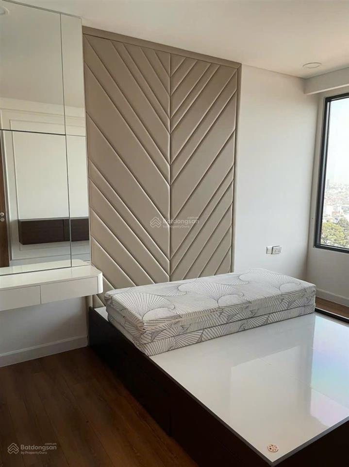 Bán cc tại kingdom 101, 7,5 tỷ, 80m2, 2pn, 2wc, nội thất đầy đủ.  0825 863 *** mr. trí