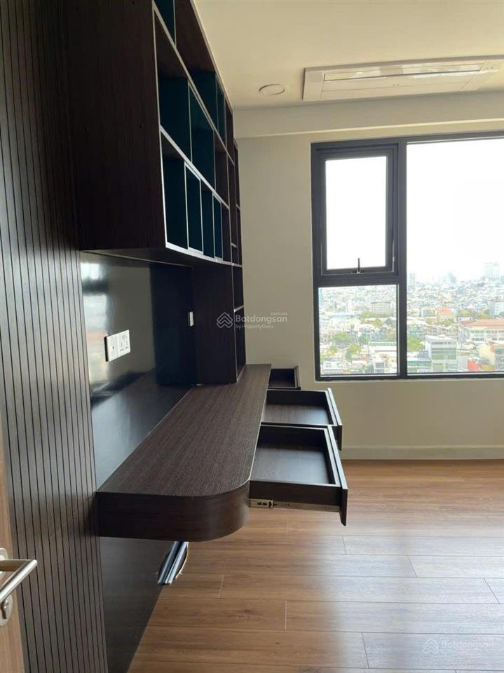 Bán cc tại kingdom 101, 7,5 tỷ, 80m2, 2pn, 2wc, nội thất đầy đủ.  0825 863 *** mr. trí