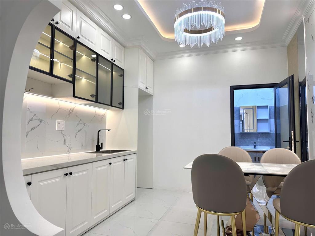 Siêu phẩm phú nhuận 50m2 phan xích long  p3  hẻm 3.5m  nhà 5 tầng btct  nở hậu