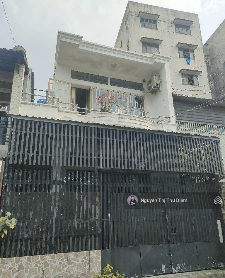 Hẻm xe hơi 8m đường phan văn trị  sát mặt tiền  59m2 (5.2m 12m)  2 tầng  giá 8.95 tỷ