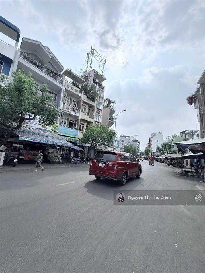 Nhà 3 tầng  91m (5.8m 15.5m) nở hậu 8.5m  phù hợp xây chdv