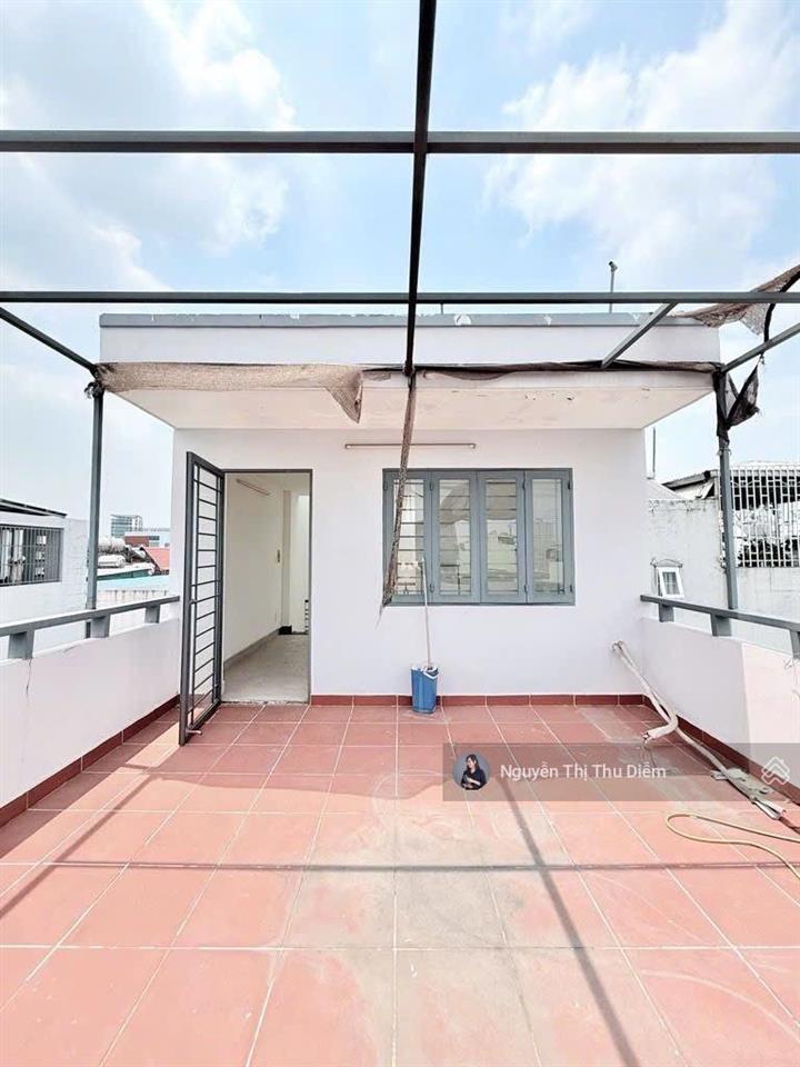 Sát mặt tiền đại lộ phạm văn đồng  hẻm 4m  5 tầng btct  4pn  45m2 (4.5x10m)  chỉ 7.x tỷ