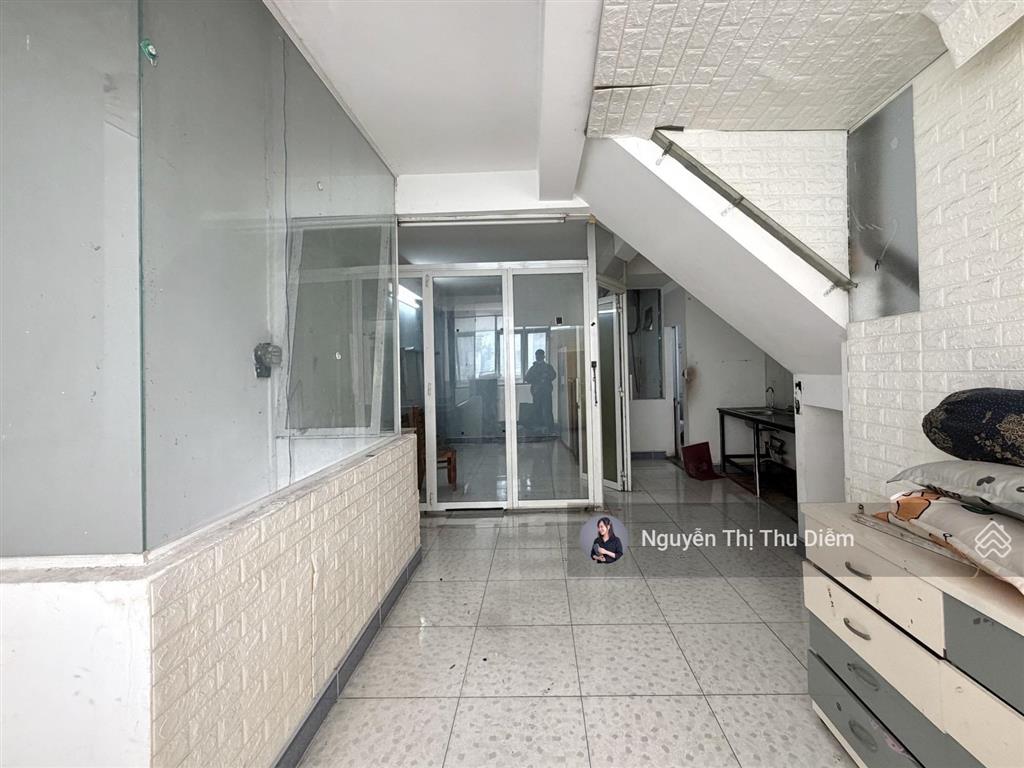 Toà nhà 7 tầng  công viên tầm vu  hẻm nhựa xe tải tránh  70m2  thiết kế cải tạo 20 phòng/th