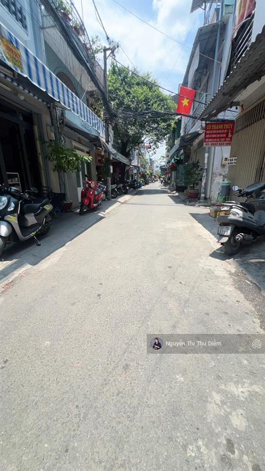 Ngộp bank ! hẻm 6m xe hơi hàng xóm q1 ngay đinh tiên hoàng 50m2 (5.2m x 10m) sổ vuông