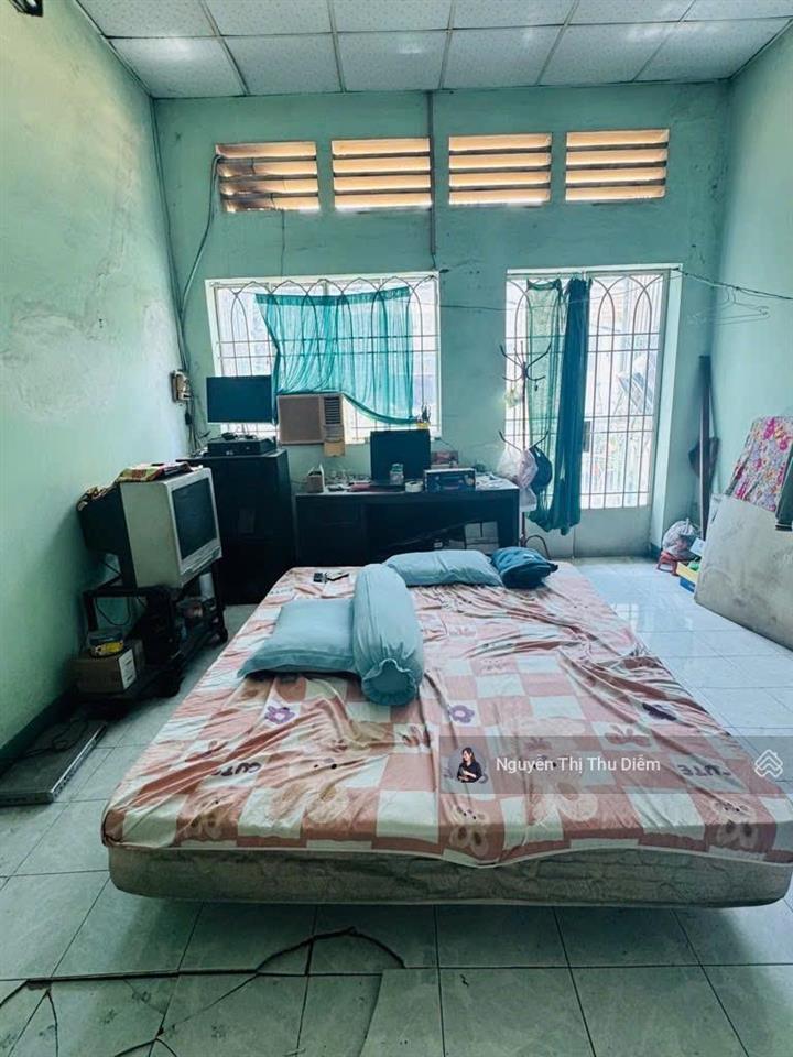 Giảm sâu 2 tỷ  kế bên đh hutech  hẻm xe hơi  2 tầng  66m² (4m x 17m)  sổ vuông vức  xây 5t
