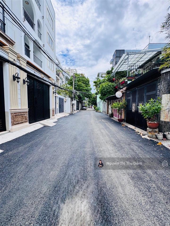 Siêu phẩm tòa nhà chdv xây mới  bình thạnh  lê quang định  p7  hẻm 8m  27 phòng full nt