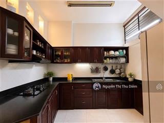 Hẻm 4m  khu vip huỳnh văn bánh  4 tầng btct  52m²  gần mặt tiền