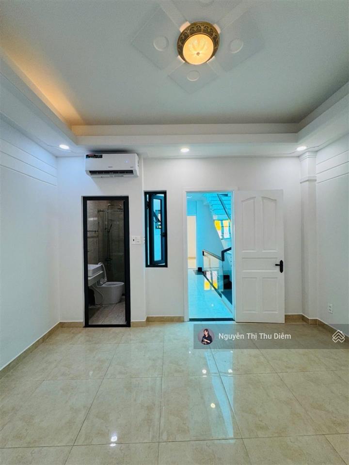 Nhà mới  hẻm hơn 4m  gần mặt tiền  nguyễn thượng hiền  p5  bình thạnh  9.5