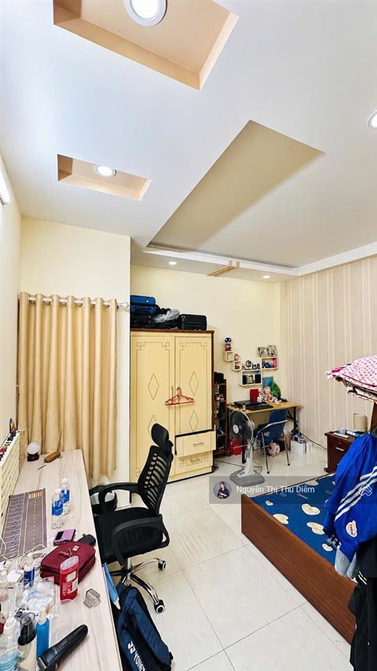 Sát ngay mt phạm văn đồng  hẻm oto tránh  54m2 (4.3mx13m)  ở và kinh doanh
