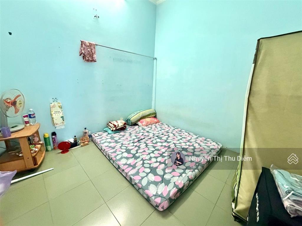 51m2 (8m x 7m)  2 tầng  gần mặt tiền  nhà chia làm 2 căn riêng biệt  chỉ 109tr/m2