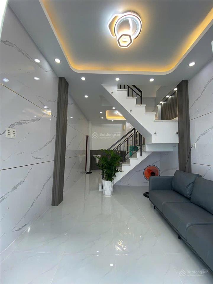 Quận 6 nhà cho thuê lò gốm 2pn giá chỉ 8,5 triệu/tháng
