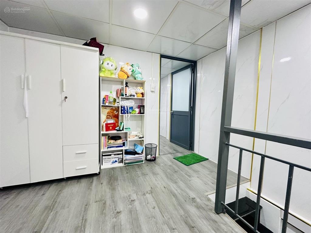 Nhà 3 tầng trung tâm quận 10 hẻm thông dt 23m2  giá 3,6 tỷ