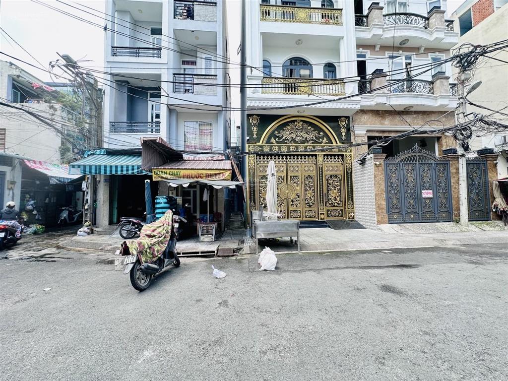 Nhà 3 tầng trung tâm quận 10 hẻm thông dt 23m2  giá 3,6 tỷ