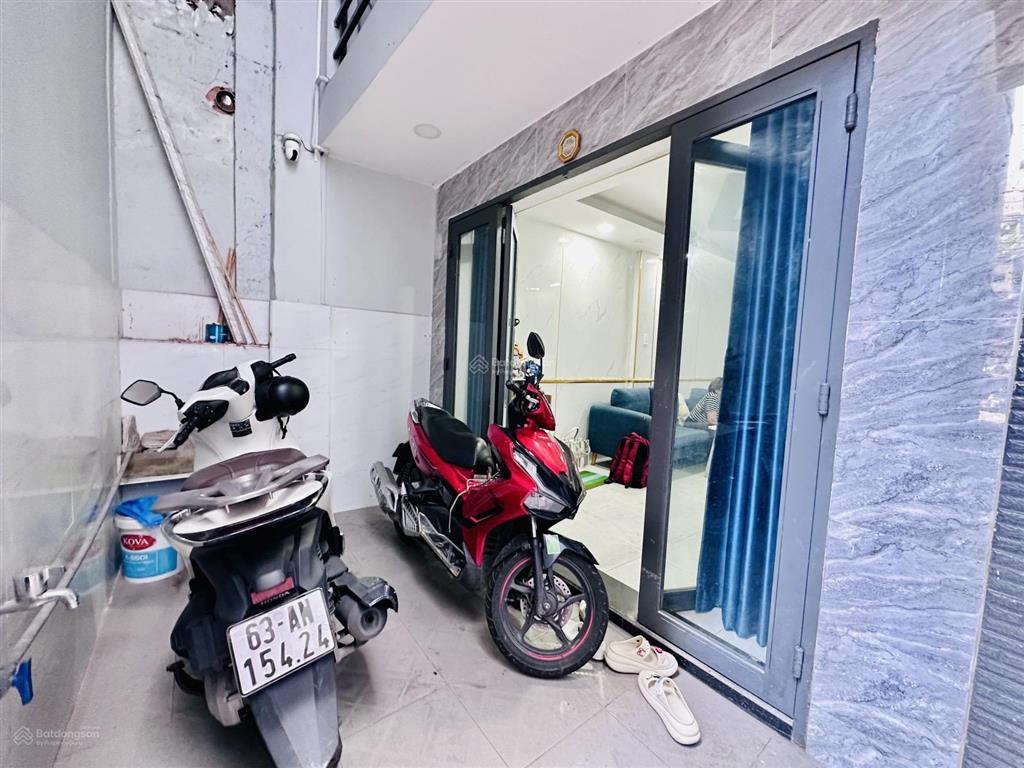 Nhà 3 tầng trung tâm quận 10 hẻm thông dt 23m2  giá 3,6 tỷ