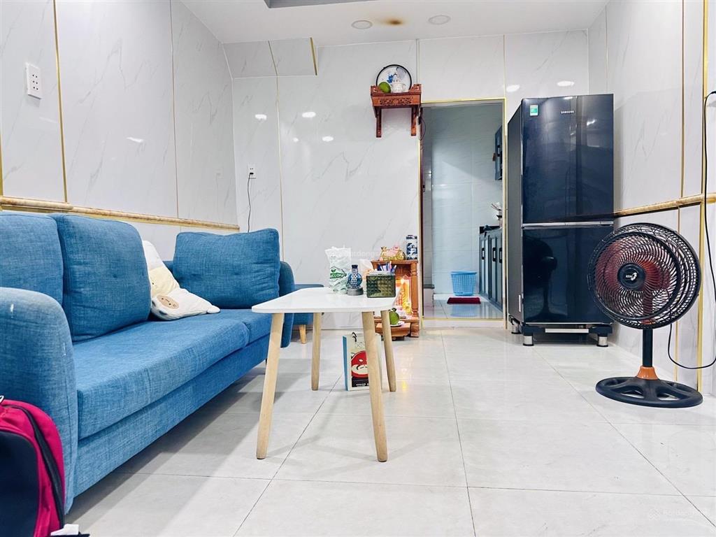 Nhà 3 tầng trung tâm quận 10 hẻm thông dt 23m2  giá 3,6 tỷ