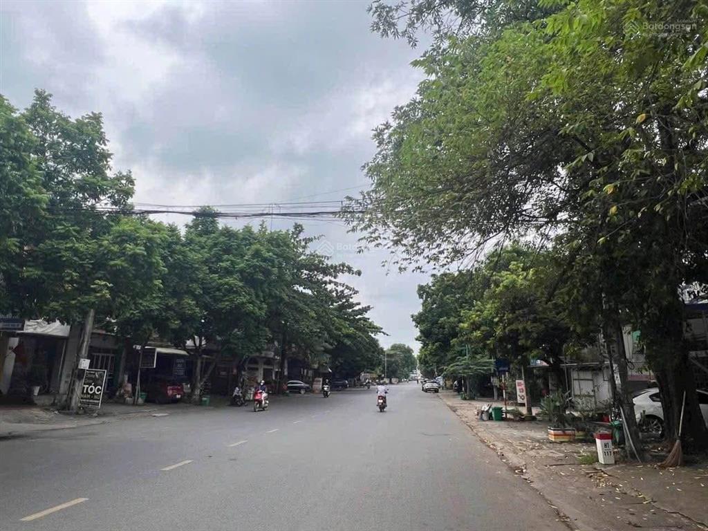 Chính chủ bán gấp lô trục chính vai réo  phú cát mới  giá 3,7 tỷ