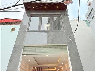 Cho thuê nhà thạch bàn 15 triệu/tháng,4 phòng ngủ khép kín full đồ,gara ô tô!