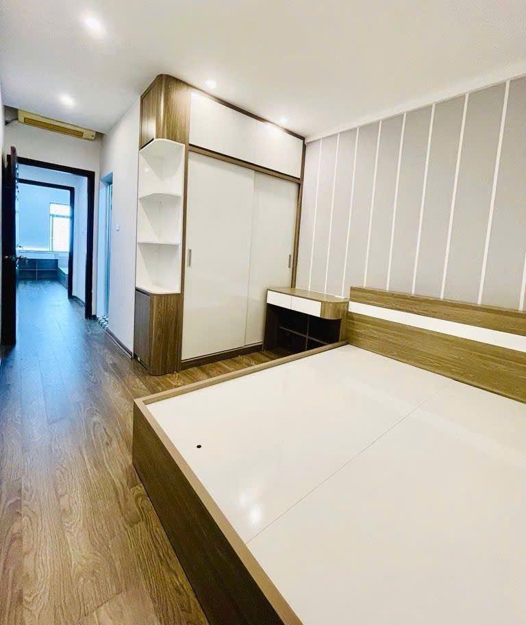 BÁN CHUNG CƯ KHU ĐÔ THỊ ĐỊNH CÔNG 70M2, 2 P NGỦ, 2WC, NHỈNH 5 TỶ