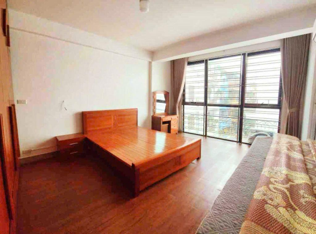 BÁN CĂN LIỀN KỀ KĐT MỚI ĐỊNH CÔNG, 68M2, 5 TẦNG, VỈA HÈ, Ô TÔ TRÁNH
