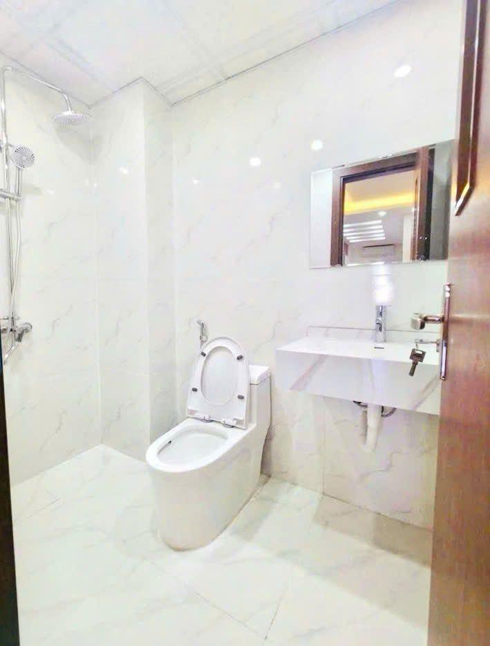 BÁN CHUNG CƯ SẬP GIÁ - 76M2, 3P. NGỦ, 2VS, NHỈNH 4 TỶ MỐT - KIM VĂN KIM LŨ- NGUYỄN XIỂN