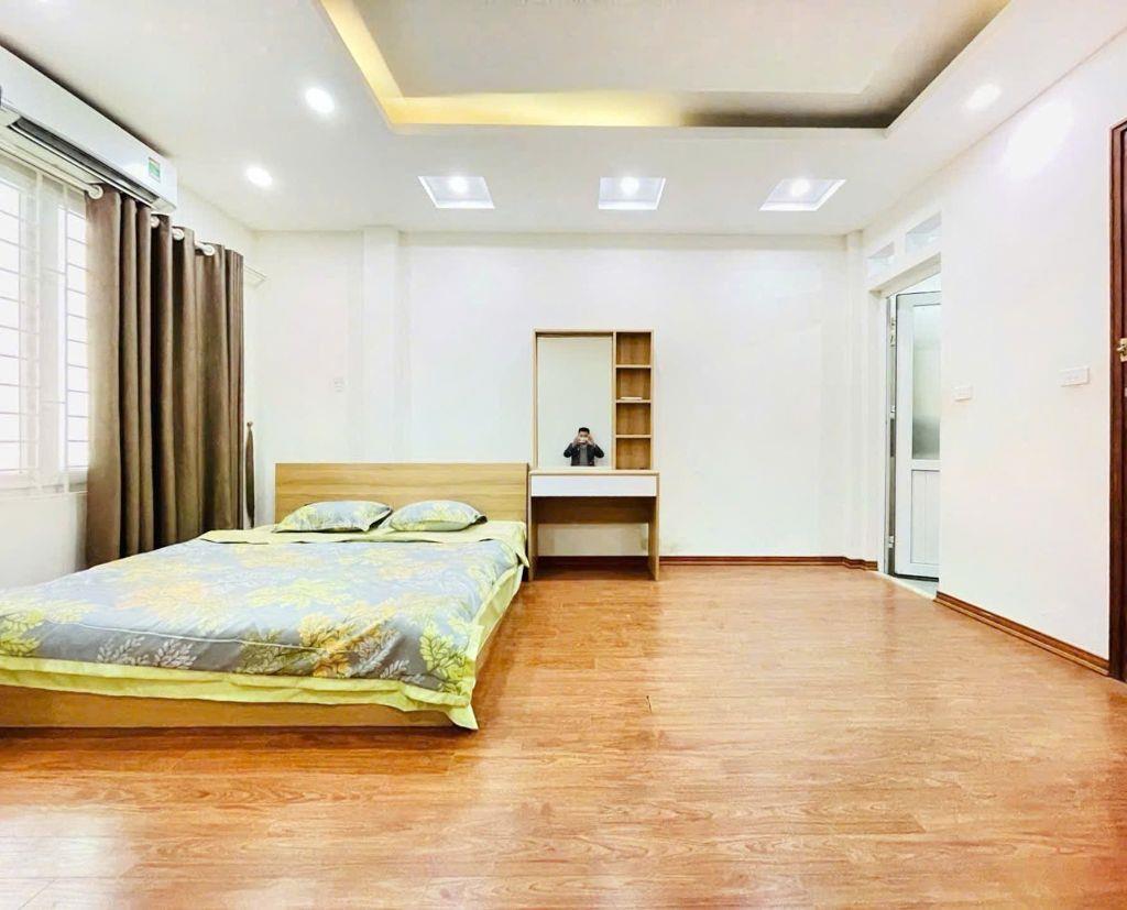 BÁN NHÀ ĐỊNH CÔNG THƯỢNG, 35M2, 5 TẦNG, Ô TÔ ĐỖ CỔNG, KO QH. NHỈNH 7 TỶ