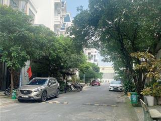 Nhà mt kinh doanh ngay chợ đêm việt lập, sát phạm văn đồng dt 120m2 giá 9tỷ