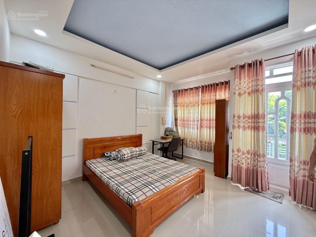 Nhà đẹp 3 tầng lô góc gần vạn phúc city  hiệp bình ngang 5.27x14.38 75.4m2 khu phân lô đường 5m